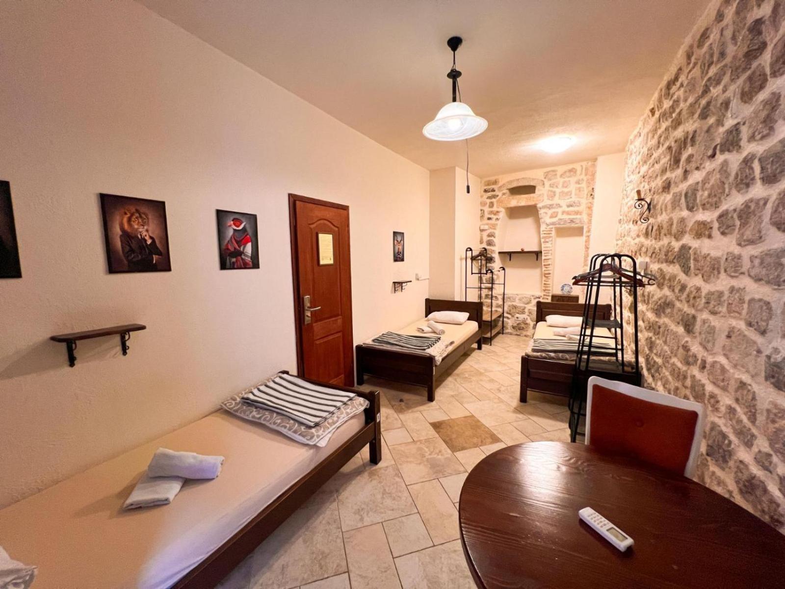 Old Town Homestel Kotor