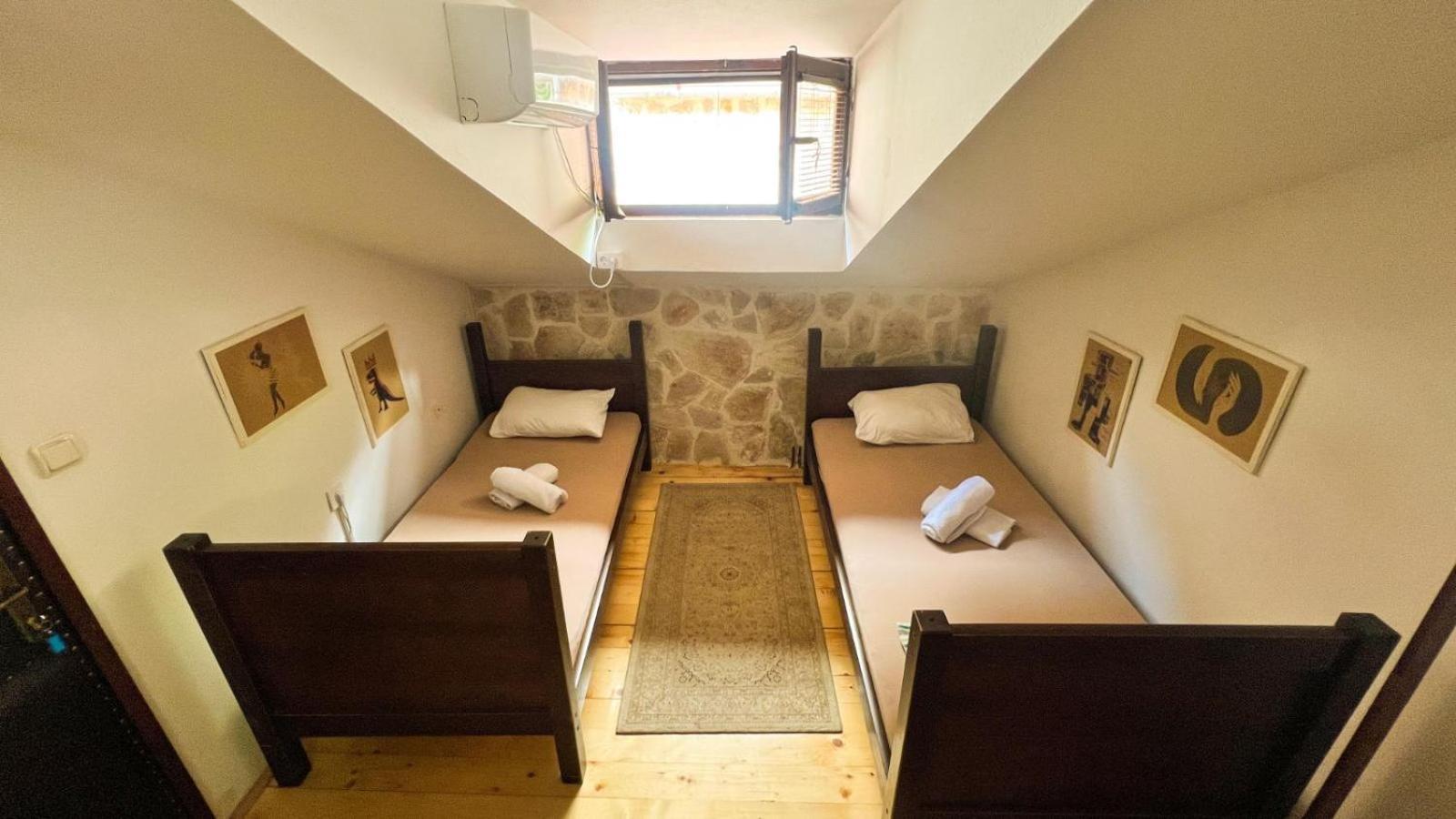 Old Town Homestel Hostel Kotor